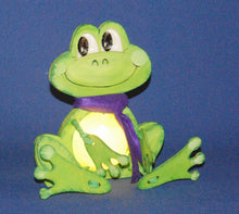 Lade das Bild in den Galerie-Viewer, 18cm Basteln mit Kindern, Bastelset aus Holz, Tiere für Lichterketten basteln, Bastelset Frosch, Jahresdeko basteln, Tiere basteln mit Holz, Frösche bemalen, Deko gestalten, Dekoration mit Kindern gestalten, Tiere aus Holz gestalten, Bastelidee für Kinder, Nachtlicht für Kinder basteln, Tiere aus Holz gestalten, Nachtlicht für Kinder basteln, Bastelidee für Kinder, Basteln mit Kindern, Jahresdeko basteln, Deko gestalten, Tiere basteln mit Holz, Dekoration mit Kindern gestalten, Bastelset Frosch, Frösche b