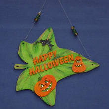 Lade das Bild in den Galerie-Viewer, Länglicher Kürbis mit lustigem Gesicht aus Holz selbstgemachte Marmelade verschenken, Geschenkidee, Dekoidee aus Holz, Halloween, Früchte, Obst aus Holz, Marmeladenglas dekorieren, Dekoidee, Marmeladenglas Dekoidee, Obst, Früchte aus Holz, Geschenkidee aus Holz, Kürbis aus Holz, Marmeladenglas, Dekoidee Halloween, Kürbis, Dekoidee aus Holz, Geschenkidee, Kürbis aus Holz, Dekoidee, Marmeladenglas Dekoidee, Dekoidee Halloween, selbstgemachte Marmelade verschenken, Obst aus Holz, Geschenkidee aus Holz, Marme