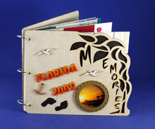 Lade das Bild in den Galerie-Viewer, Schild zur Hochzeit basteln, Schilder für den Eingang, Holzideen , Schild zum Geburtstag, Bilderrahmen aus Holz, Schilder aus Holz, Schild zur Taufe, Schild zur Geburt, Schild fürs Kinderzimmer, Basteln mit Holz für Kinder, Türschild, Basteln mit Holz, Schilder zum Basteln, Holz bemalen, RBU 4008