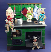 Lade das Bild in den Galerie-Viewer, Koch aus Holz, Schlenker-Figur Frühjahrsdekoration gestalten, Bastelset aus Holz, Basteln mit Kindern, Koch zum bemalen, Bastelset für die Küche, Köche aus Holz basteln, Figuren mit Kindern malen, Schlenker Figuren aus Holz zum setzen, coole Köche aus Holz basteln, Dekoration mit Kindern gestalten, Jahrsesdeko für die Küche basteln, Geschenkideen zum basteln, Schlenker Figuren aus Holz zum setzen, Dekoration mit Kindern gestalten, Bastelset für die Küche, coole Köche aus Holz basteln, Geschenkideen zum ba