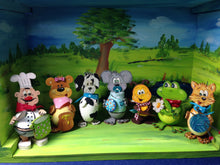 Lade das Bild in den Galerie-Viewer, Biene aus Holz mit Styropor-Bauch
Deko mit Kindern gestalten, Bastelzubehör aus Holz, Holzbastelartikel, Frühjahrsdekoration basteln, Bienen basteln mit Kindern, Bienenbastelset, Kindergeburtstagsbasteln, Bienen malen mit Kinder, Bastelset für Kinder, Bastelmaterial aus Holz, Holzbastelzubehör, Bastelideen für Kinder, Styropor gestalten, Bienen bemalen, Deko mit Kindern gestalten, Holzbastelartikel, Bastelzubehör aus Holz, Bienen bemalen, Holzbastelzubehör, Bienenbastelset, Styropor gestalten, Bienen bas