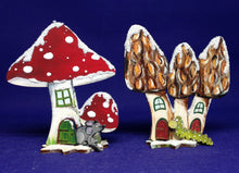 Lade das Bild in den Galerie-Viewer, Pilze zum Stellen mit Tiere aus Holz (4erSet) Basteln mit Holzteile, Holzteile bemalen, Fliegenpilz zum Bemalen, Herbstdeko selbst gestalten, Streuteile Holz, Dekoration für den Herbst basteln, Holzteile, Basteln mit Holz für Kinder, Pilze zum Basteln, Kleine Holzteile, Streuteile diy, Basteln mit Holz, Pilze aus Holz, VGH 5910SB