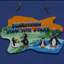 Lade das Bild in den Galerie-Viewer, 16cm Weihnachtsdekoration, Pinguin aus Holz basteln, Pinguine malen, Tiere basteln mit Holz, Geschenkidee für Weihnachten, Weihnachtsdeko gestalten, Pinguin im Winter gestalten, Bastelidee Weihnachten, basteln mit Kindern einfach, Pinguinpapa aus Holz, Weihnachtsbasteln, weihnachtliches Bastelset, Pinguin im Winter gestalten, Pinguinpapa aus Holz, Bastelidee Weihnachten, Pinguine malen, Tiere basteln mit Holz, Geschenkidee für Weihnachten, Weihnachtsbasteln, Pinguin aus Holz basteln, Weihnachtsdekoration,