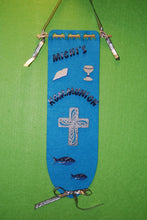 Lade das Bild in den Galerie-Viewer,   Holzteile für Hochzeit, Puzzlekreuz, Einladungskarten basteln, Fische aus Holz, Kelche ausholz, Holzteile für alle Anlässe, Holzteile zum Selbstgestalten, Holzteilchen zur Deko, Tischdeko Selbermachen, Holzteile für Kommunion, Holzkreuze, Hochzeitsdeko aus Holz, Holzteile zur Taufe, Holzteile für Firmung, Holzteile für Konfirmation, Holzfische,  KEH 8930