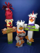 Lade das Bild in den Galerie-Viewer, Zwerg für Kantholz, groß
Pfahltier aus Holz Bastelidee für Kinder, Tiere basteln mit Holz, Jahresdeko basteln, Zwerg aus Holz gestalten, Bastelset aus Holz, Dekoration mit Kindern gestalten, Gartenzwerg bemalen, Basteln mit Kindern, Bastelset Zwerge einfach, Deko gestalten, Tiere basteln mit Holz, Bastelidee für Kinder, Basteln mit Kindern, Dekoration mit Kindern gestalten, Jahresdeko basteln, Bastelset Zwerge einfach, Deko gestalten, Bastelset aus Holz, Zwerg aus Holz gestalten, Gartenzwerg bemalen, PZW