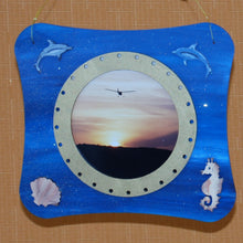 Lade das Bild in den Galerie-Viewer, Schilder für den Eingang, Schild zur Taufe, Bilderrahmen aus Holz, Schild zur Hochzeit basteln, Schild fürs Kinderzimmer, Schilder aus Holz, Türschild, Holzideen , Basteln mit Holz, Schilder zum Basteln, Basteln mit Holz für Kinder, Holz bemalen, Schild zum Geburtstag, Schild zur Geburt, RBU 4008