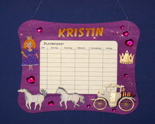 Lade das Bild in den Galerie-Viewer, Rahmen mit gerundeten Ecken aus Holz 21x23cm Basteln mit Holz für Kinder, Schild fürs Kinderzimmer, Basteln mit Holz, Schild zum Geburtstag, Holzideen , Schilder zum Basteln, Schilder für den Eingang, Schild zur Hochzeit basteln, Schild zur Geburt, Schilder aus Holz, Holz bemalen, Bilderrahmen aus Holz, Türschild, Schild zur Taufe, RDH 2323