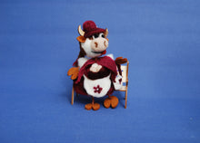 Lade das Bild in den Galerie-Viewer, Kuh Funny Schlenker Bastelsets zum Trockenfilzen /
Nadelfilzen Lustige Figuren zum Filzen, Bastelideen zum Filzen, Filzen mit Kindern, Filzset, Basteln mit Filz, Nadelfizen, Kuh zum Filzen, Basteln mit Kindern, Tiere trocken filzen, Nadelfizen, Basteln mit Filz, Filzen mit Kindern, Filzset, Tiere trocken filzen, Lustige Figuren zum Filzen, Bastelideen zum Filzen, Kuh zum Filzen, Basteln mit Kindern, RGH 6704SB