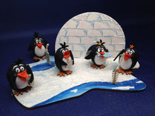 Lade das Bild in den Galerie-Viewer, lustige Pinguine aus Styropor und Holz Pinguine aus Styropor gestalten, Pinguin aus Holz basteln, Bastelidee Winter, Bastelset Weihnachten, winterliches Bastelset, Weihnachtsbasteln, Weihnachtsdeko gestalten, basteln mit Holz, basteln mit Kindern, Geschenkidee für Weihnachten, Pinguine zum stellen malen, Weihnachtsdekoration, DPI 7104SB