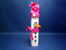 Lade das Bild in den Galerie-Viewer, Schneemann groß für Kantholz aus Holz
weihnachtliches Bastelset, Weihnachtsdekoration, Schneemann aus Holz basteln, Schneeman im Winter gestalten, Bastelidee Weihnachten, Pfahl Tiere basteln mit Holz, Schneemann malen, Bastelset Weihnachten, Weihnachtsbasteln, Geschenkidee für Weihnachten, Weihnachtsdeko gestalten, basteln mit Kindern, Weihnachtsdekoration, Bastelset Weihnachten, Pfahl Tiere basteln mit Holz, Schneeman im Winter gestalten, Schneemann malen, Weihnachtsdeko gestalten, Weihnachtsbasteln, Ge