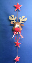 Lade das Bild in den Galerie-Viewer, Sterne in 3 verschiedenen Größen aus Filz zum Nähen Nähen für Kinder, Weihnachtsdeko nähen, Nähen für Anfänger, Basteln mit Kindern Weihnachten einfach, Weihnachtsbasteln, Sterne aus Filz, Basteln Weihnachtszeit, Basteln mit Kindern Winter, Bastelideen aus Filz, Dekoidee Winter, Nähen mit Kindern, Weihnachtsgeschenke, Dekoidee Weihnachten, Sterne Nähset, Sterne nähen, Basteln mit Kindern Winter, Weihnachtsgeschenke, Sterne nähen, Basteln mit Kindern Weihnachten einfach, Sterne aus Filz, Dekoidee Winter, N