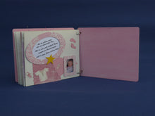 Lade das Bild in den Galerie-Viewer, Stempel Filigran mit Herzen 10 cm Stempel für Kartengestaltung, Stempel für scrapbooking, Herzen Stempel, Stempel für Hochzeit, Stempel für Geschenke, Stempel für Kinder, Stempel mit Holzgriff, Stempeln, Stempel für Holz, Stempelideen, SPG 2210