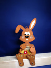 Lade das Bild in den Galerie-Viewer, Hase aus Holz
Schlenker-Figur Osterdeko selbst gestalten, Bastelideen für Ostern, basteln mit Kindern, Ostergeschenk selber basteln, Osterhasen aus Holz bemalen, Basteln für Osterdeko, Bastelset aus Holz, Hasen aus Holz zum Basteln, Basteln zu Ostern mit Kindern, Osterhasen gestalten, Osterbasteln mit Kindern einfach, Hasen aus Holz basteln, Osterbasteln einfach mit Kindern, Osterdekoration aus Holz gestalten, Osterdekoration aus Holz gestalten, Osterhasen gestalten, Bastelideen für Ostern, basteln mit Ki