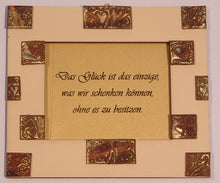 Lade das Bild in den Galerie-Viewer, Rahmen rechteckig groß aus Holz Basteln mit Holz, Schilder für den Eingang, Türschild, Bilderrahmen aus Holz, Schild zur Hochzeit basteln, Schild zur Geburt, Schilder aus Holz, Schilder zum Basteln, Basteln mit Holz für Kinder, Schild zum Geburtstag, Holzideen , Schild fürs Kinderzimmer, Holz bemalen, Schild zur Taufe, RPH 3616