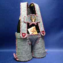 Lade das Bild in den Galerie-Viewer, Lederhose aus Filz zum Nähen Bastelideen aus Filz, Lederhose Nähset, Geschenkidee für beste Freundin, Geschenk für Männer, Lederhose zum selbermachen, Geschenkidee für besten Freund, Geschenkidee zum Geburtstag, Geschenkidee für Männer, Geschenkidee zum Geburtstag Männer, Mitbringsel Party, Lederhose zum Nähen, Lederhose aus Filz, Geschenkidee für Ehemann, Männergeschenk, Nähen für Anfänger, Bastelideen aus Filz, Lederhose zum selbermachen, Lederhose zum Nähen, Geschenkidee für besten Freund, Nähen für An