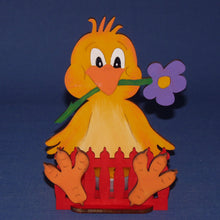 Lade das Bild in den Galerie-Viewer, Teelichthalter Küken aus Holz Küken aus Holz, Ostergeschenk selber basteln, Teelichthalter aus Holz gestalten, Küken aus Holz bemalen, basteln zu Ostern mit Kindern, Osterdeko selbst gestalten, Osterdekoration aus Holz gestalten, Osterbasteln einfach mit Kindern, Bastelideen für Ostern, Ostereier gestalten, basteln für Osterdeko, Bastelset aus Holz zum Basteln, KKT 8516SB