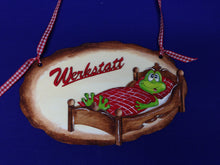 Lade das Bild in den Galerie-Viewer, Schild zur Geburt, Holz bemalen, Schild zur Taufe, Schild zum Geburtstag, Basteln mit Holz, Schild fürs Kinderzimmer, Schilder aus Holz, Schilder zum Basteln, Basteln mit Holz für Kinder, Holzideen , Schild zur Hochzeit basteln, Türschild, Schilder für den Eingang, RCH 6116