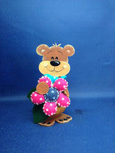 Lade das Bild in den Galerie-Viewer, Basteln für Kinder, Bastelideen mit Styropor, Geschenke zur Geburt, Bastelideen Tiere, Basteln mit Kindern, Tiere aus Holz, Teddys selber machen, Bär zum Basteln, Tiere selber basteln, Deko mit Kindern gestalten, Geburtstagsgeschenk basteln, Jahresdeko Tiere, DTE 8408SB