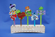 Lade das Bild in den Galerie-Viewer, Knochen aus Holz
Frühjahrsdeko, Jahresdeko malen, Basteln mit Holzteile, Hunde gestalten, Hunde aus Holz basteln, Dekoidee Frühjahr basteln, Bastelidee für Kinder, Bastelbedarf aus Holz, Bastelset aus Holz, Holzteile bemalen, Hunde basteln mit Holz, Basteln mit Kinder, Basteln mit Holz für Kinder, Bastelideen für Kinder, Kleine Holzteile, Holzteile bemalen, Basteln mit Kinder, Frühjahrsdeko, Hunde basteln mit Holz, Basteln mit Holzteile, Hunde gestalten, Bastelidee für Kinder, Bastelideen für Kinder, Ba