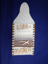 Lade das Bild in den Galerie-Viewer,   Holzkreuze, Holzteile zur Taufe, Kelche ausholz, Einladungskarten basteln, Holzfische, Fische aus Holz, Holzteile für alle Anlässe, Holzteile für Konfirmation, Holzteile für Kommunion, Geschenke zur Taufe, Holzteilchen zur Deko, Holzteile für Firmung, Puzzlekreuz, Tischdeko Selbermachen, Holzteile zum Selbstgestalten,  KFH 5345