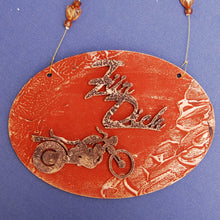 Lade das Bild in den Galerie-Viewer, Motorrad aus Holz Motorrad malen, Jahresdeko basteln, Geschenkideen zum Basteln, Dekoration mit Kindern gestalten, Fahrzeuge aus Holz basteln, Motorrad zum Bemalen, Bastelset aus Holz, Basteln mit Kindern, Urlaubsdekoration gestalten, Motorrad mit Kindern malen, Motorrad aus Holz malen, Motorrad aus Holz,  Motorrad malen, Fahrzeuge aus Holz basteln, Dekoration mit Kindern gestalten, Motorrad zum Bemalen, Bastelset aus Holz, Basteln mit Kindern, Motorrad mit Kindern malen, Motorrad aus Holz, Urlaubsdekorati