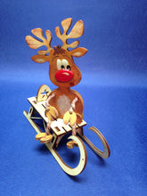 Lade das Bild in den Galerie-Viewer, Rentier aus Holz,
Schlenker-Figur Weihnachtsbasteln, Rentier zu Weihnachten gestalten, Geschenkidee für Weihnachten, Weihnachtsdekoration, Rentier aus Holz, weihnachtliches Bastelset, Schlenker Tiere basteln mit Holz, Bastelidee Weihnachten, Rentier zum setzen malen, Bastelset Weihnachten, basteln mit Kindern, Weihnachtsdeko gestalten, Weihnachtsdekoration, Bastelset Weihnachten, Geschenkidee für Weihnachten, Weihnachtsdeko gestalten, Rentier aus Holz, basteln mit Kindern, Schlenker Tiere basteln mit Holz