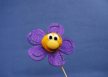 Lade das Bild in den Galerie-Viewer, Blume Bastelsets zum Trockenfilzen / Nadelfilzen Lustige Figuren zum Filzen, Nadelfizen, Basteln mit Filz, Tiere trocken filzen, Basteln mit Kindern, Filzset, Blume zum Filzen, Filzen mit Kindern, Bastelideen zum Filzen, Basteln mit Kindern, Bastelideen zum Filzen, Tiere trocken filzen, Nadelfizen, Lustige Figuren zum Filzen, Filzen mit Kindern, Basteln mit Filz, Blume zum Filzen, Filzset, RGH 1506SB