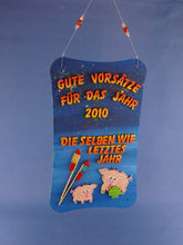 Lade das Bild in den Galerie-Viewer, Schwein aus Holz Bastelideen für Kinder, Jahresdeko basteln, Bastelbedarf aus Holz, Silvesterdeko, Basteln mit Kindern, Schweinekopf aus Holz, Basteln mit Holz, Basteln mit Holzteilen, Glücksschwein, Holzteile bemalen, Schweinchen gestalten, Dekoidee Silvester, Kleine Holzteile,  Basteln mit Holzteilen, Holzteile bemalen, Glücksschwein, Schweinchen gestalten, Dekoidee Silvester, Kleine Holzteile, Basteln mit Holz, Basteln mit Kindern, Schweinekopf aus Holz, Bastelideen für Kinder, Silvesterdeko, Jahresdeko