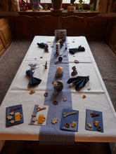 Lade das Bild in den Galerie-Viewer,   Holzteile zum Selbstgestalten, Streuteile Holz, Kleine Holzteile, Deco Bierfeste, Geschenk zum Geburtstag, Deco für Gartenparty, Basteln mit Holzteilen, Tischdeko selber machen, Lederhose aus Holz, Maßkrug aus Holz, Basteln mit Kindern, Holzteile bemalen, Streuteile diy, Oktoberfestdeko, Holzteilechen, Einladungskarten basteln, Basteln mit Holz, Dirnd Trachtenhut aus Holz, Karte zum Geburtstag basteln, Streuteile basteln,  OFH 7808