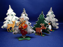 Lade das Bild in den Galerie-Viewer, Tannenbäume aus Filz zum Nähen Dekoidee Weihnachten, Weihnachtsgeschenke, Nähen für Anfänger, Tannenbaum aus Filz, Basteln mit Kindern Weihnachten einfach, Weihnachtsbasteln, Tannenbaum Nähset, Basteln mit Kindern Winter, Nähen mit Kindern, Basteln Weihnachtszeit, Nähen für Kinder, Tannenbaum nähen, Weihnachtsdeko nähen, Dekoidee Winter, Weihnachtsbaum aus Filz, Bastelideen aus Filz,  Dekoidee Weihnachten, Weihnachtsgeschenke, Nähen für Anfänger, Weihnachtsbasteln, Basteln mit Kindern Winter, Basteln mit K