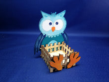 Lade das Bild in den Galerie-Viewer, Eule mit Körbchen aus Holz Eulen gestalten, Eulenbastelset, Bastelset für Kinder, Holzbastelartikel, Bastelzubehör aus Holz, Eulen bemalen, Kindergeburtstagsbasteln, Bastelmaterial aus Holz, Eule basteln mit Holz, Eulen malen mit Kinder, Frühjahrsdekoration basteln, Bastelideen für Kinder, Deko mit Kindern gestalten, Holzbastelzubehör,   EUB 4216SB