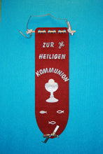 Lade das Bild in den Galerie-Viewer,   Holzteile zur Taufe, Holzfische, Einladungskarten basteln, Holzteilchen zur Deko, Holzteile für Konfirmation, Holzteile für Kommunion, Tischdeko Selbermachen, Geschenke zur Taufe, Kelche aus Holz, Holzteile für alle Anlässe, Fische aus Holz, Holzteile zum Selbstgestalten, Holzkreuze, Holzteile für Firmung, Puzzlekreuz,  KFH 33D30