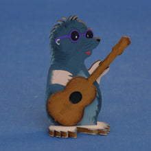 Lade das Bild in den Galerie-Viewer, Gitarre aus Holz Geschenk zum Geburtstag, Holzteile für alle Anlässe, Basteln mit Holz, Basteln mit Holzteilen, Tischdeko selbermachen, Einladungskarten basteln, Streuteile diy, Holzteile zum Selbstgestalten, Basteln mit Kindern, Holzteile, Musikinstrumente zum Bemalen, Karte zum Geburtstag basteln, Holzteile bemalen, Noten und Notenschlüssel, Streuteile aus Holz, Musikinstrumente aus Holz, Kleine Holzteile, Streuteile basteln,  Holzteile, Holzteile für alle Anlässe, Noten und Notenschlüssel, Geschenk zum