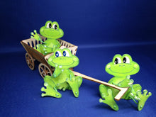 Lade das Bild in den Galerie-Viewer, Frosch aus Holz,
Schlenker-Figur mit Papierdraht-Armen und Beinen mit Kindern malen, Tiere aus Holz basteln, Dekoration mit Kindern gestalten, Frühjahrsdekoration gestalten, Frösche aus Holz basteln, Bastelset aus Holz, Frosch zu bemalen, Basteln mit Kindern, Bastelset für Bauernhof, Schlenker Tiere aus Holz zum setzen, Jahrsesdeko basteln, Tiere aus Holz basteln, Basteln mit Kindern, Bastelset für Bauernhof, Schlenker Tiere aus Holz zum setzen, Frosch zu bemalen, Frühjahrsdekoration gestalten, Frösche au