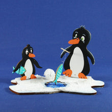 Lade das Bild in den Galerie-Viewer, 25cm Pinguinpapa aus Holz, Pinguin aus Holz basteln, basteln mit Kindern einfach, Bastelidee Weihnachten, Weihnachtsdeko gestalten, Tiere basteln mit Holz, Pinguin im Winter gestalten, Geschenkidee für Weihnachten, Pinguine malen, weihnachtliches Bastelset, Weihnachtsdekoration, Weihnachtsbasteln, Pinguinpapa aus Holz, Bastelidee Weihnachten, Pinguin im Winter gestalten, weihnachtliches Bastelset, Weihnachtsdekoration, Pinguine malen, Weihnachtsdeko gestalten, basteln mit Kindern einfach, Geschenkidee für