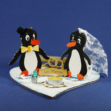 Lade das Bild in den Galerie-Viewer, 25cm Pinguin aus Holz basteln, Weihnachtsdeko gestalten, Pinguinmama aus Holz, Pinguin im Winter gestalten, Weihnachtsdekoration, Pinguine malen, Weihnachtsbasteln, Bastelidee Weihnachten, weihnachtliches Bastelset, basteln mit Kindern einfach, Tiere basteln mit Holz, Geschenkidee für Weihnachten, Weihnachtsdekoration, Pinguin im Winter gestalten, Weihnachtsdeko gestalten, Geschenkidee für Weihnachten, Pinguin aus Holz basteln, Tiere basteln mit Holz, Weihnachtsbasteln, Bastelidee Weihnachten, Pinguine ma