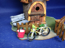 Lade das Bild in den Galerie-Viewer, Kachelofen Tisch und Fahrrad aus Holz Fairy House Innenleben, Kachelofen für Fairy House, Fairyhouse , Fairyhousezumbasteln , Holzartikel zum Bemalen , Wichtelhausbasteln, Holzartikel zum Basteln , Bastelideen für fairy house , Fahrrad aus Holz, Wichtellandschaft, Kachelofen aus Holz, Gartenbank aus Holz, Tisch aus Holz, Wichtelhaus , Fairyhouse Landschaften , WHL 6555SB