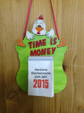 Lade das Bild in den Galerie-Viewer, Schild antik mit Schlitz aus Holz Türschild, Holz bemalen, Schild zur Hochzeit basteln, Schilder aus Holz, Schilder für den Eingang, Basteln mit Holz für Kinder, Basteln mit Holz, Schild fürs Kinderzimmer, Schilder zum Basteln, Schild zur Taufe, Schild zur Geburt, Schild zum Geburtstag, Holzideen , Schild zur Geburt, Schild zur Taufe, Basteln mit Holz, Schild zur Hochzeit basteln, Schilder aus Holz, Holzideen , Türschild, Basteln mit Holz für Kinder, Schilder für den Eingang, Schild fürs Kinderzimmer, Sch