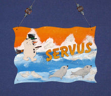 Lade das Bild in den Galerie-Viewer, Schneemann mit Zylinder und Besen aus Holz Weihnachtsbasteln, Geschenkidee für Weihnachten, Schneemann aus Holz gestalten, Schneemann basteln Weihnachten, basteln mit Holz, Winterdeko selbst gestalten, Weihnachtsdekoration, Schneemann aus Holz basteln, Bastelidee Winter, Schneemann malen, Weihnachtsdeko gestalten, basteln mit Kindern im Winter, Geschenkidee für Weihnachten, Schneemann malen, Weihnachtsdeko gestalten, Weihnachtsdekoration, Weihnachtsbasteln, basteln mit Holz, Bastelidee Winter, Winterdeko