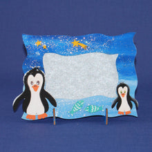 Lade das Bild in den Galerie-Viewer, 5cm Weihnachtsbasteln, Geschenkidee für Weihnachten, Weihnachtsdeko gestalten, Pinguinbaby aus Holz, Weihnachtsdekoration, Tiere basteln mit Holz, Pinguin aus Holz basteln, basteln mit Kindern einfach, Bastelidee Weihnachten, Pinguine malen, weihnachtliches Bastelset, Pinguin im Winter gestalten, Weihnachtsbasteln, weihnachtliches Bastelset, Geschenkidee für Weihnachten, Weihnachtsdekoration, Pinguinbaby aus Holz, Pinguin aus Holz basteln, Pinguine malen, Bastelidee Weihnachten, basteln mit Kindern einfac