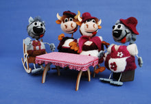 Lade das Bild in den Galerie-Viewer, Kuh Funny Schlenker Bastelsets zum Trockenfilzen /
Nadelfilzen Kuh zum Filzen, Lustige Figuren zum Filzen, Filzset, Basteln mit Filz, Nadelfizen, Basteln mit Kindern, Bastelideen zum Filzen, Filzen mit Kindern, Tiere trocken filzen, Basteln mit Filz, Filzset, Basteln mit Kindern, Nadelfizen, Tiere trocken filzen, Bastelideen zum Filzen, Filzen mit Kindern, Lustige Figuren zum Filzen, Kuh zum Filzen, RGH 6704SB