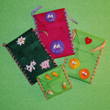 Lade das Bild in den Galerie-Viewer, Edelweissblüte als Knopf 3 cm Knöpfe mit Gesicht, Tiereknöpfe, Holzknopf, Knöpfe zum Bemalen, Knopf aus Holz, Knopf zum Basteln, Edelweiss Knopf, Knöpfe zum Dekorieren, Knöpfe, Knopf zum Nähen, BUH 3603