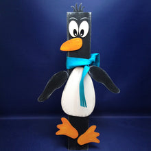 Lade das Bild in den Galerie-Viewer, Pfahltier Pinguin aus Holz basteln mit Kindern, Weihnachtsdekoration, Pinguin im Winter gestalten, weihnachtliches Bastelset, Pinguine malen, Bastelidee Weihnachten, Pinguin aus Holz basteln, Weihnachtsbasteln, Pfahl Tiere basteln mit Holz, Bastelset Weihnachten, Weihnachtsdeko gestalten, Geschenkidee für Weihnachten, Weihnachtsdekoration, Weihnachtsdeko gestalten, Weihnachtsbasteln, Pfahl Tiere basteln mit Holz, basteln mit Kindern, weihnachtliches Bastelset, Geschenkidee für Weihnachten, Bastelset Weihn