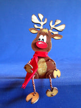 Lade das Bild in den Galerie-Viewer, Rentier aus Holz,
Schlenker-Figur Weihnachtsdeko gestalten, weihnachtliches Bastelset, Rentier zum setzen malen, Schlenker Tiere basteln mit Holz, basteln mit Kindern, Geschenkidee für Weihnachten, Weihnachtsdekoration, Bastelset Weihnachten, Rentier zu Weihnachten gestalten, Rentier aus Holz, Bastelidee Weihnachten, Weihnachtsbasteln, Bastelidee Weihnachten, Weihnachtsdekoration, Rentier zum setzen malen, basteln mit Kindern, Geschenkidee für Weihnachten, Rentier aus Holz, Bastelset Weihnachten, Rentier