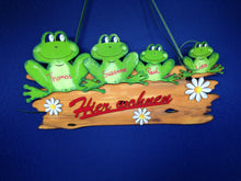 Lade das Bild in den Galerie-Viewer, Schild Brettoptik breit aus Holz Schilder für den Eingang, Schild fürs Kinderzimmer, Schilder zum Basteln, Basteln mit Holz, Holzideen , Schild zum Geburtstag, Schild zur Hochzeit basteln, Türschild, Schilder aus Holz, Holz bemalen, Schild zur Geburt, Schild zur Taufe, Basteln mit Holz für Kinder, BAH 4225