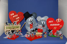Lade das Bild in den Galerie-Viewer, Just married 8cm Holz bemalen, Schild zum Basteln, Banner mit Schriftzug zum Geburtstag, Holzteile, Holzideen , Holzteile bemalen, Schilder mit Schriftzug, Schrifttafeln, Holz bemalen Acryl, Holzkunst, Basteln mit Holz, Basteln mit Holz, Schild für alle Anlässe, Basteln mit Holz für Kinder, Holz bemalen Acryl, Schilder mit Schriftzug, Basteln mit Holz, Banner mit Schriftzug zum Geburtstag, Holz bemalen, Schild zum Basteln, Holzteile, Holzideen , Basteln mit Holz für Kinder, Holzteile bemalen, Basteln mit
