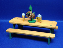 Lade das Bild in den Galerie-Viewer, Biertischgarnitur aus Holz Wichtellandschaft, Biertischgarnitur für Fairy House, Brezenständer aus Holz, Holzartikel zum Basteln , Bastelideen für fairy house , Wichtelhaus , Fairyhouse , fairygarden, Biertisch aus Holz, Holzartikel zum Bemalen , Fairyhousezumbasteln , Fairyhouse Landschaften , Wichtelhausbasteln, WHL 6554SB