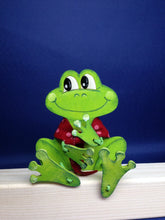 Lade das Bild in den Galerie-Viewer, Frosch aus Holz,
Schlenker-Figur mit Papierdraht-Armen und Beinen Bastelset aus Holz, mit Kindern malen, Basteln mit Kindern, Bastelset für Bauernhof, Schlenker Tiere aus Holz zum setzen, Frösche aus Holz basteln, Tiere aus Holz basteln, Frühjahrsdekoration gestalten, Frosch zu bemalen, Dekoration mit Kindern gestalten, Jahrsesdeko basteln, Bastelset aus Holz, Dekoration mit Kindern gestalten, Basteln mit Kindern, Frühjahrsdekoration gestalten, Schlenker Tiere aus Holz zum setzen, Bastelset für Bauernhof,