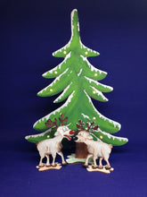 Lade das Bild in den Galerie-Viewer, Elch röhrend aus Holz zum Hinstellen weihnachtliches Bastelset, Weihnachtsdekoration, basteln mit Kindern, Bastelidee Weihnachten, Rentier zu Weihnachten gestalten, Weihnachtsbasteln, Rentier aus Holz, Bastelset Weihnachten, Weihnachtsdeko gestalten, Geschenkidee für Weihnachten, Winter Tiere basteln mit Holz, Rentier zum stellen malen, Rentier zum stellen malen, Winter Tiere basteln mit Holz, Bastelidee Weihnachten, Geschenkidee für Weihnachten, Weihnachtsdekoration, Weihnachtsdeko gestalten, basteln mit