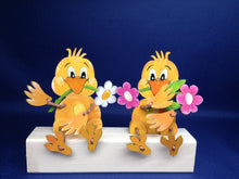 Lade das Bild in den Galerie-Viewer, Küken aus Schlenker-Figur Osterdekoration aus Holz gestalten, Ostergeschenk selber basteln, Küken aus Holz, basteln für Osterdeko, Bastelset aus Holz zum Basteln, Bastelideen für Ostern, basteln zu Ostern mit Kindern, Osterbasteln einfach mit Kindern, Ostereier gestalten, Küken aus Holz bemalen, Osterdeko selbst gestalten, basteln zu Ostern mit Kindern, Osterbasteln einfach mit Kindern, Küken aus Holz bemalen, Ostergeschenk selber basteln, Ostereier gestalten, basteln für Osterdeko, Bastelset aus Holz zum